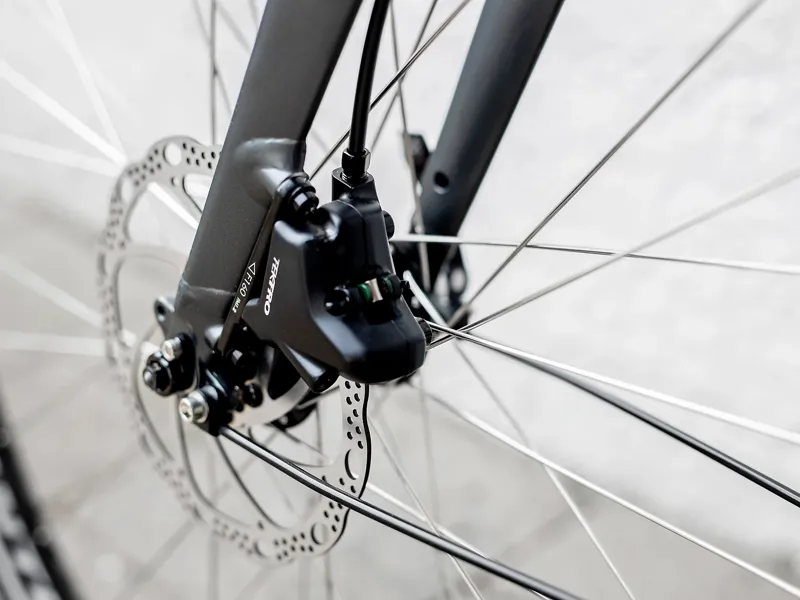 TREK FX 2 Disc Equipped Stagger Hybrid Bike in Lithium Grey-5